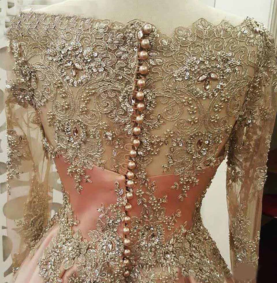 Blush Rose gold Long Sleeve Wed Dresses for Women Wear Lace Appliques crystal Abiye Dubai Caftan Muslim Wedding Party Gowns