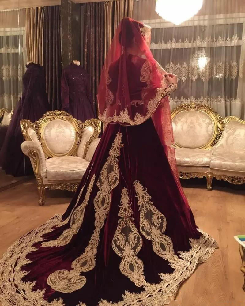Muslim Bury Lace Appliqued Wedding Dresses Jewel Neck A E Long Sleeves Arabic Bridal Gowns Plus Size Veet Robe De Mari E