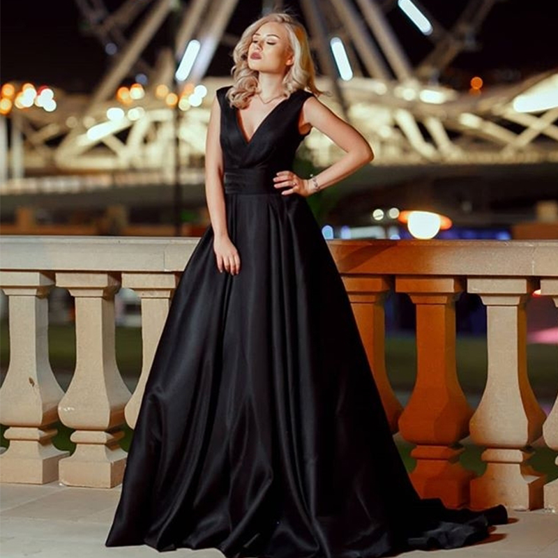 Black/Red/Green Satin Evening Dresses Long V Neck Tank A-Line Formal Party Dresses Women Dinnger Gowns robe soiree
Black/Red/Green Satin Evening Dresses Long V Neck Tank A-Line Formal Party Dresses Women Dinnger Gowns robe soiree