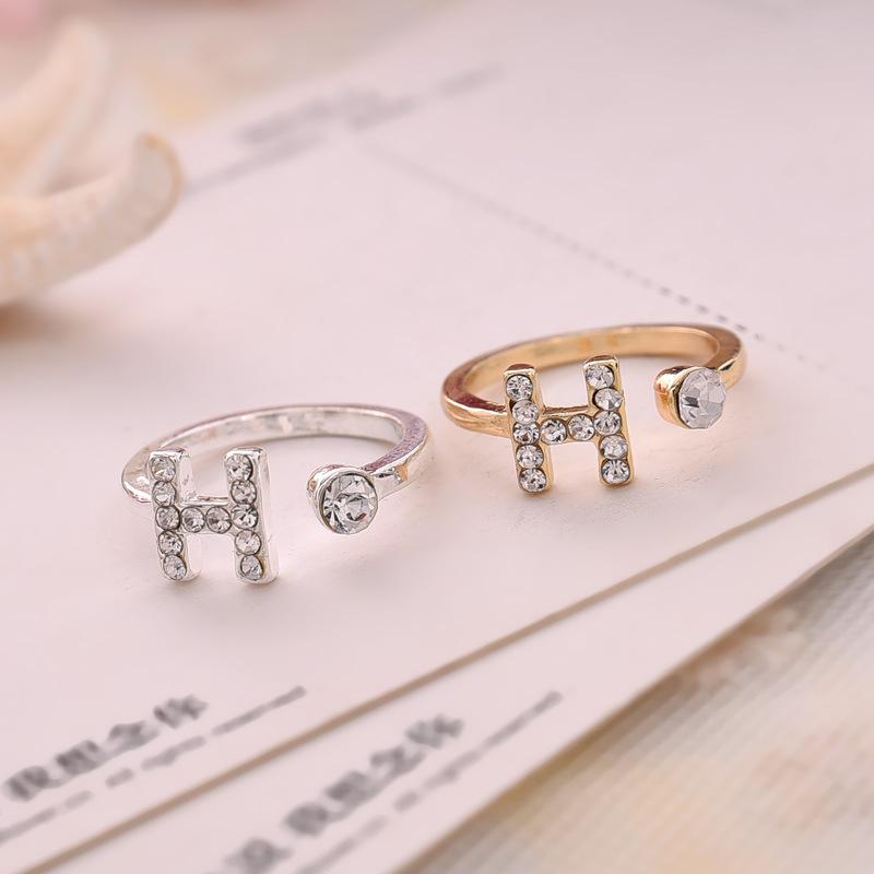 Top quality Alloy letter H Letter rings gold silver finger ring for women Jewelry factory price 
Top quality Alloy letter H Letter rings gold silver finger ring for women Jewelry factory price