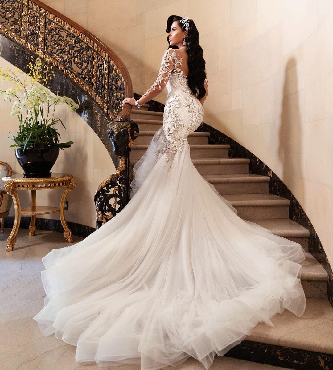 Mermaid Lace Beaded Wedding Dresses Sheer Jewel Neck Long Sleeves Bridal Gowns Chapel Train Tulle Trumpet Robe De Marie