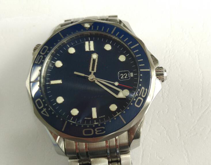 Hot sale luxury watch for man stainless steel black face mechanical watch automatic movement watches 373, Blue face
Hot sale luxury watch for man stainless steel black face mechanical watch automatic movement watches 373, Blue face