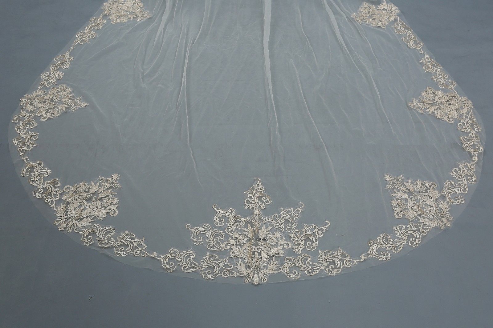 3M Long Wedding Veils Cathedral 1T Bridal Veil Accessories Lace Applique White Ivory Champagne Bride Veil With Free Comb