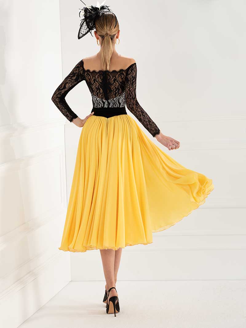 Lace Fashion Long Sleeves Mother Of Bride Dresses Off The Shoulder Evening Gowns Tea Length Chiffon Plus Size Wedding Guest Dress