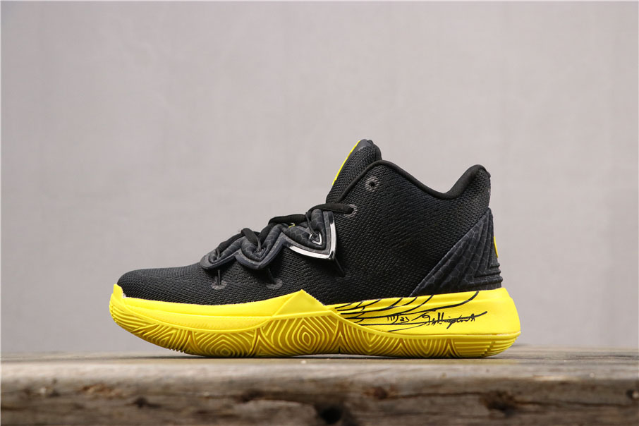 2020 Sponge x Kyrie 5 Pineapple House Mens Basketball Shoes Irving 5s Graffiti Keep Sue Fresh CJ6951-800 Designer Sneakers Size us 12 EUR 46, 27
2020 Sponge x Kyrie 5 Pineapple House Mens Basketball Shoes Irving 5s Graffiti Keep Sue Fresh CJ6951-800 Designer Sneakers Size us 12 EUR 46, 27