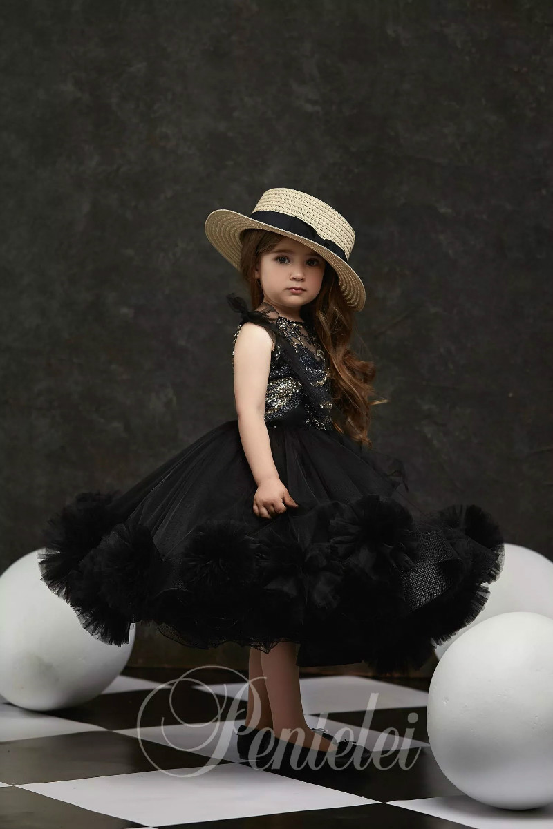 Dreamly Ball Gown Flower Girl Jewel Sleeveless Hollow Sequins Lace Tulle Tiered Pageant Dress Knee Length Girl's Birthday Part 0508