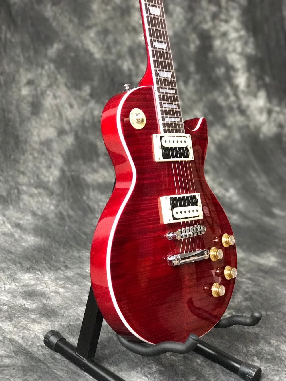1959 Limited Edition 1200 Guns N Roses Slash Signature Rosso Aka Corsa Racing Red Flame Maple Top Electric Guitar Copy Seymour Duncan Pickup
1959 Limited Edition 1200 Guns N Roses Slash Signature Rosso Aka Corsa Racing Red Flame Maple Top Electric Guitar Copy Seymour Duncan Pickup