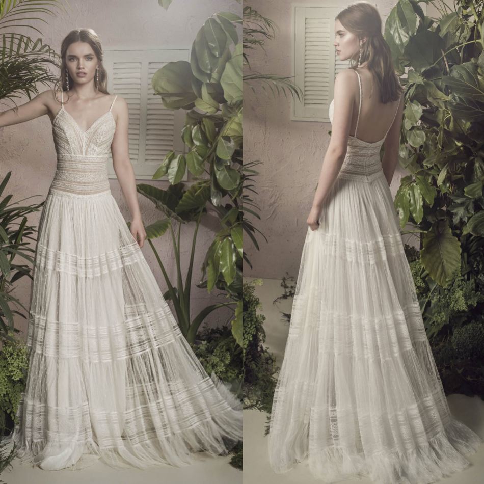 Fashion Wedding Dresses Spaghetti V Neck Applique Lace Chiffon Bridal Gowns Custom Made Backless Sweep Train A-Line Wedding Dress, White
Fashion Wedding Dresses Spaghetti V Neck Applique Lace Chiffon Bridal Gowns Custom Made Backless Sweep Train A-Line Wedding Dress, White