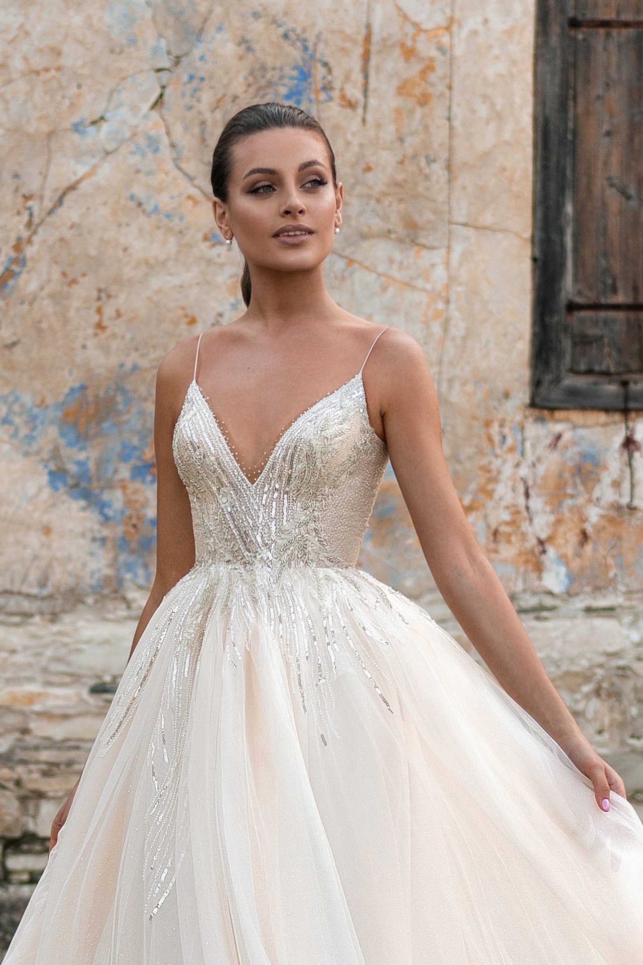 Sequins Beach Bohemian Wedding Dresses Sexy V Neck Beading Bridal Gowns vestido de novia Boho Backless Wedding Dress