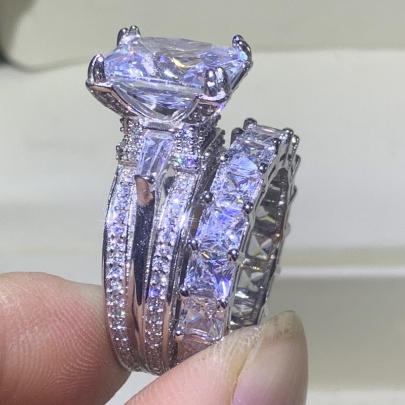2020 New Arrival Luxury Jewelry Couple Rings 925 Sterling Silver Princess Cut White Topaz Big Gemstones Women Wedding Bridal Ring Set Gift