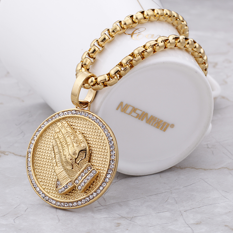 Hip Hop Playing Hands Pendants Necklace Men's Bling 316L Stainless Steel 18K Gold Plated Christian Jewelry