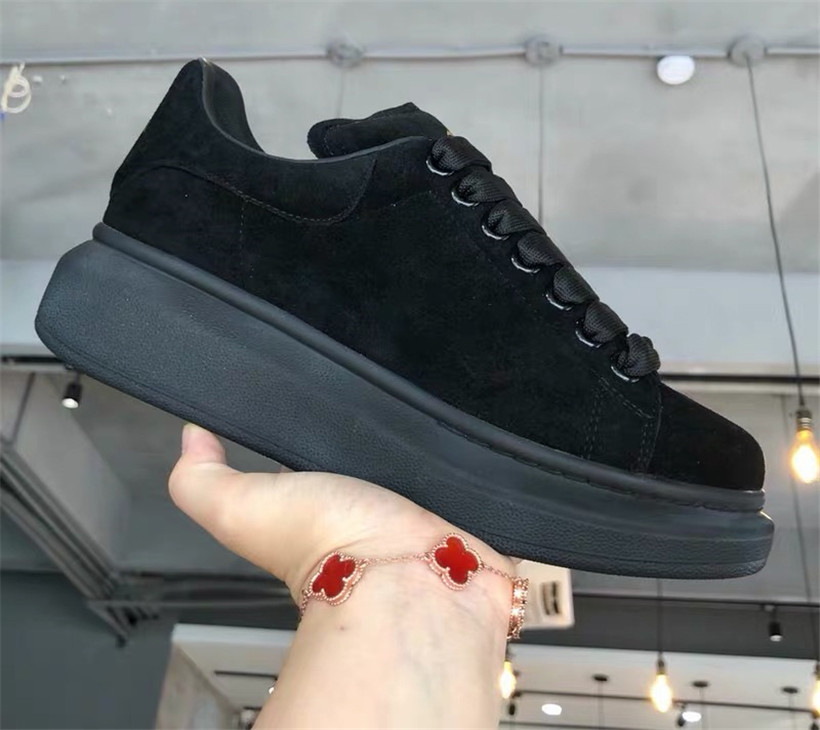 2020 New Classic Casual Shoes Sneakers Platform Leather Trainer Mens Womens white glitter suede Velvet Shoes Chaussures, Black
2020 New Classic Casual Shoes Sneakers Platform Leather Trainer Mens Womens white glitter suede Velvet Shoes Chaussures, Black