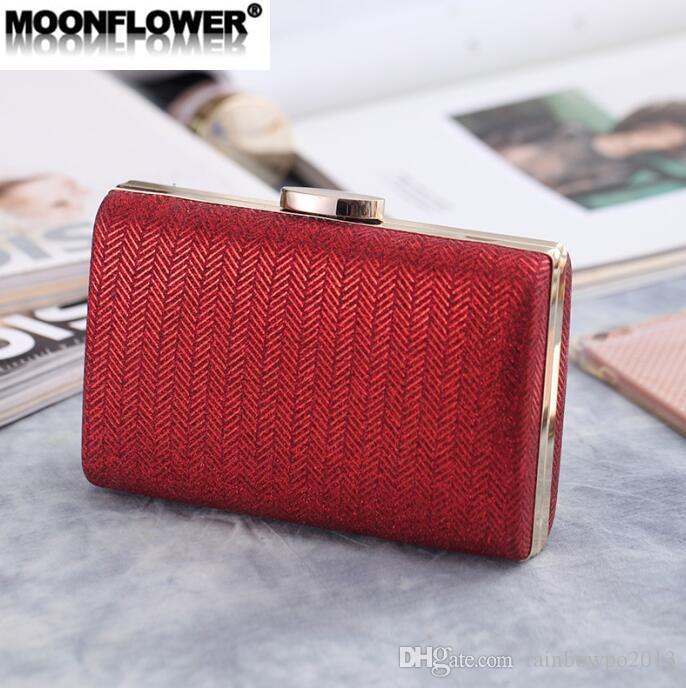 Factory outlet brand women handbag simple Joker striped hand bag pillow leather fashion chain bag plaid women dinner bag, Red(boutique packaging)
Factory outlet brand women handbag simple Joker striped hand bag pillow leather fashion chain bag plaid women dinner bag, Red(boutique packaging)