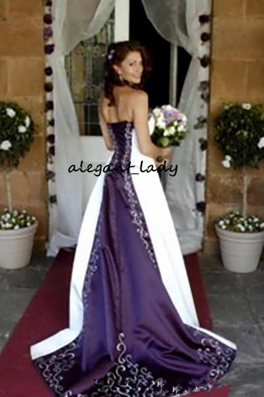 Modern Purple and White Embroidery Wedding Dresses 2023 Strapless Stain Lace Beaded Lace-up Corset Country Bohemian Bridal Dress Plus Size