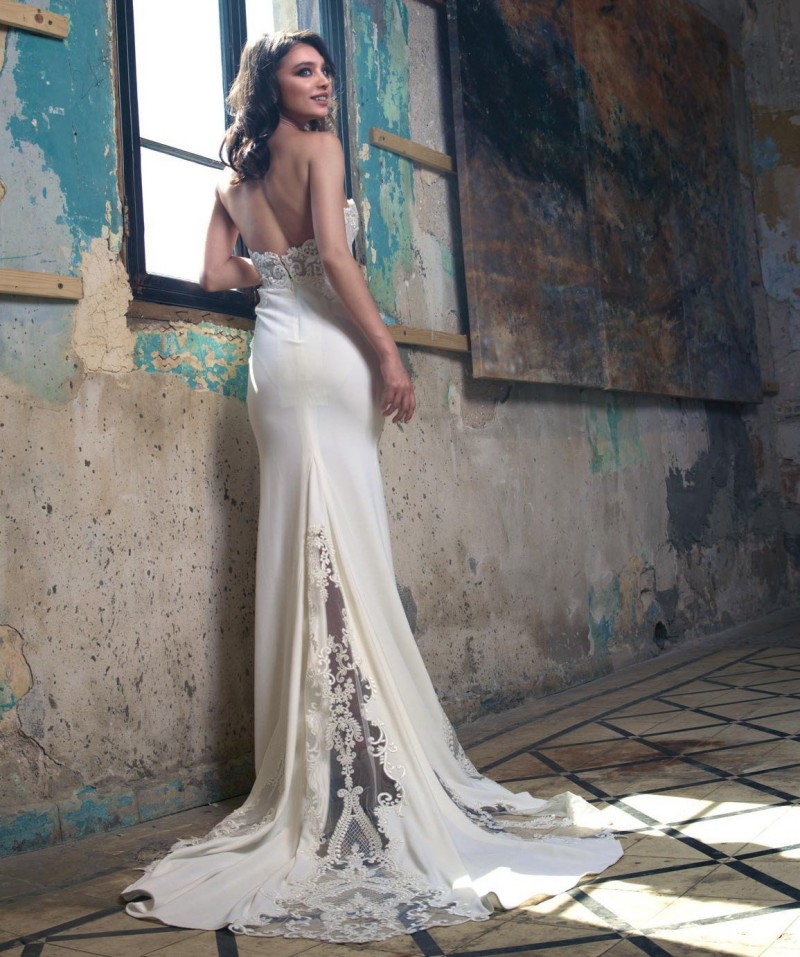 2019 Eddy K Sexy Mermaid Beach Wedding Dresses Sweetheart Lace Applique Backless Satin Sweep Train Plus Size Wedding Dress robe de mariée