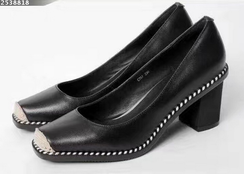 Top Quality Classic Fashion women boots/SHOES / SNEAKER/ HEELS come with tags , box and all packing case C 23023, Black
Top Quality Classic Fashion women boots/SHOES / SNEAKER/ HEELS come with tags , box and all packing case C 23023, Black