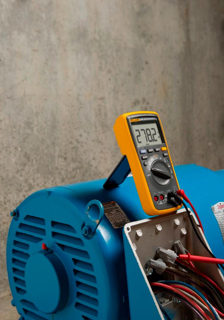 Fluke 17B+ Auto Range Digital Probe Multimeter Meter Temperature & Frequency1