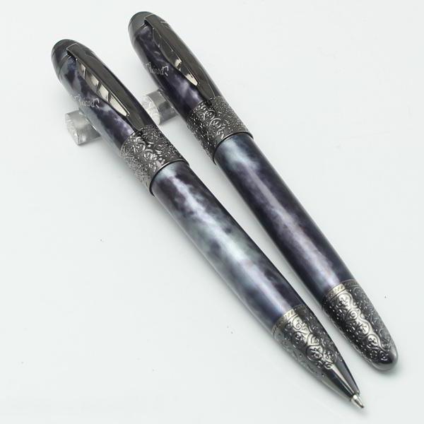 Luxury High Quality unique brand Pen with maple leaf Clip office&school supplies ballpoint pens rollerball pen for writing @yamalang, As picture show
Luxury High Quality unique brand Pen with maple leaf Clip office&school supplies ballpoint pens rollerball pen for writing @yamalang, As picture show