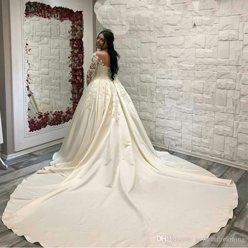 Saudi Arabic Lace Ball Gown Dresses Long Sleeves Off Shoulder Bridal Gowns With Cathedral Train Plus Size Wedding Dress Custom