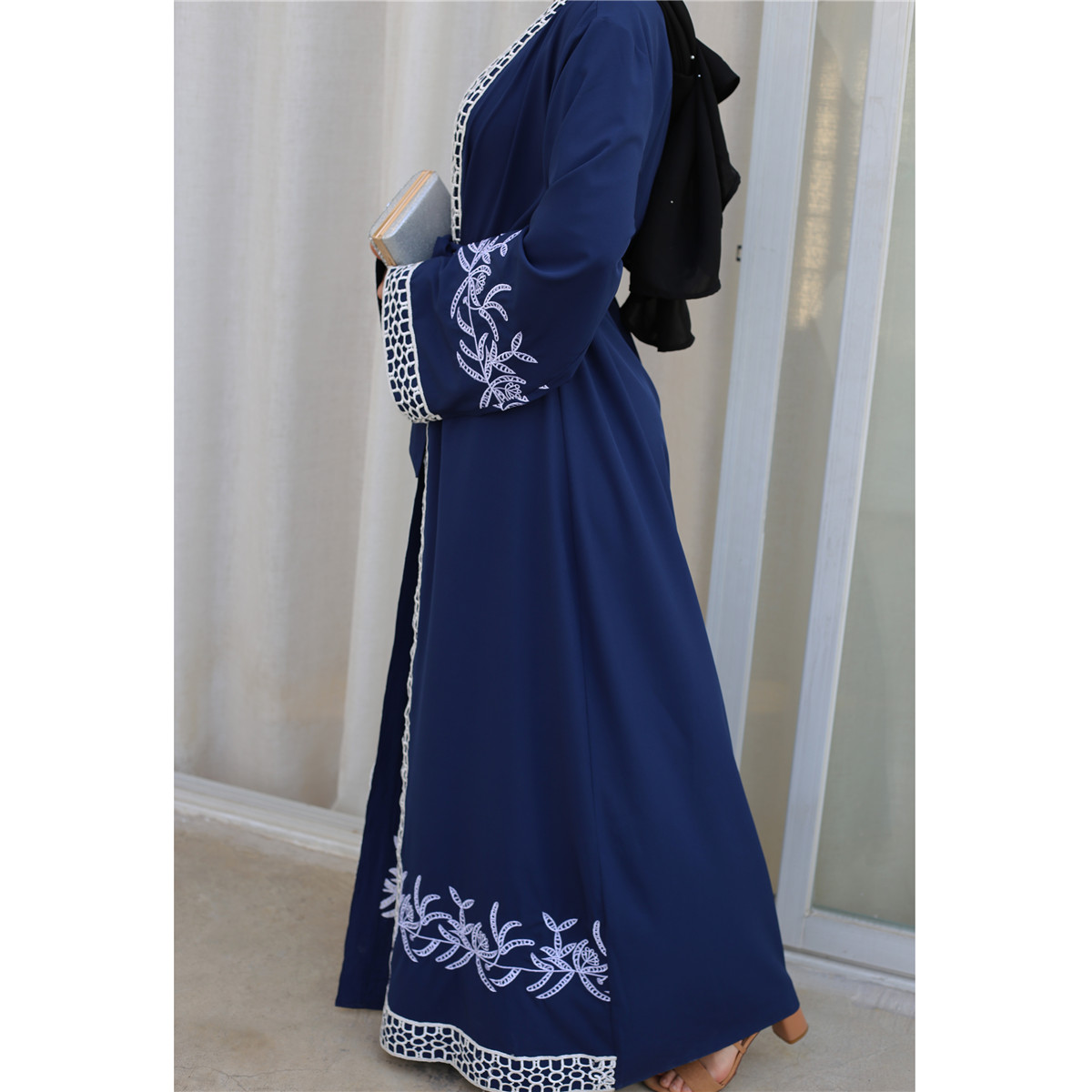 Modest Muslim Women Embroidery Abaya Dress with Belt S-2XL Plus Size Islamic Clothing Patchwork Turkish Kaftan Abaya