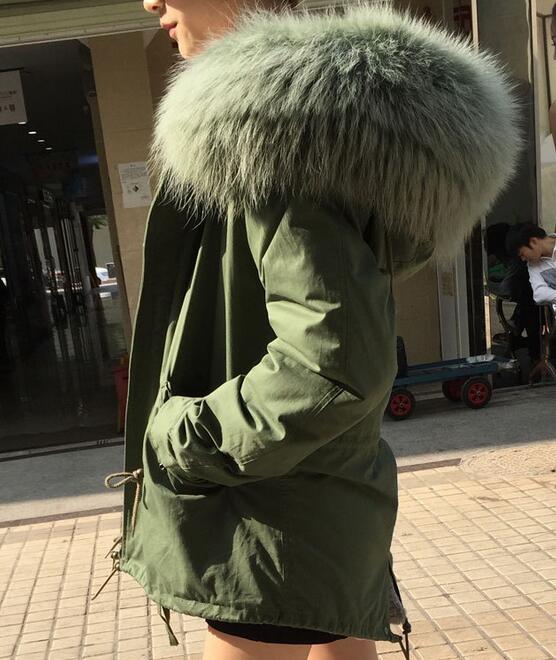 Meifeng brand Mint Green rabbit fur lining army green mini parkas Mint Green raccoon fur-trimmed canvas parka Environmental protection
Meifeng brand Mint Green rabbit fur lining army green mini parkas Mint Green raccoon fur-trimmed canvas parka Environmental protection