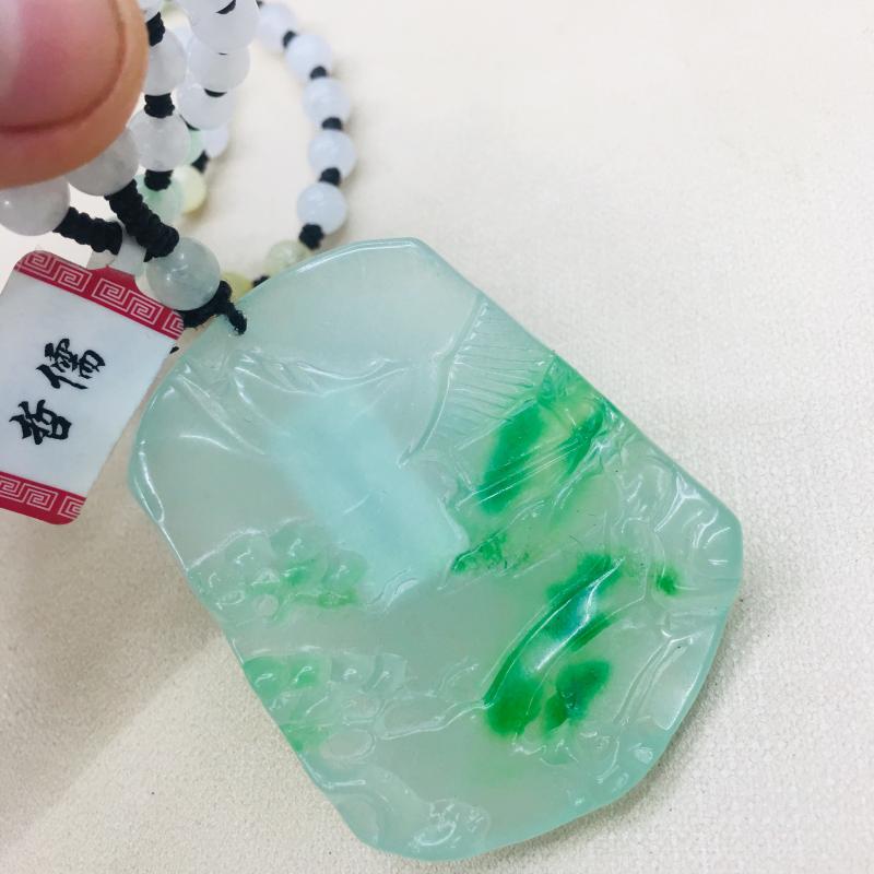 Natural Burmese Emerald Jade Carved Bottom with Water Pendant Emerald Tri-Color Bead Necklace Send A Certificate
Natural Burmese Emerald Jade Carved Bottom with Water Pendant Emerald Tri-Color Bead Necklace Send A Certificate