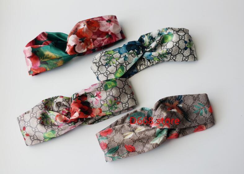 Luxury designer Elastic Headbands For Women classic chic real silk soft sil flower Hair bands For ladies Girl Retro Turban Headwraps 4clours, Silver
Luxury designer Elastic Headbands For Women classic chic real silk soft sil flower Hair bands For ladies Girl Retro Turban Headwraps 4clours, Silver