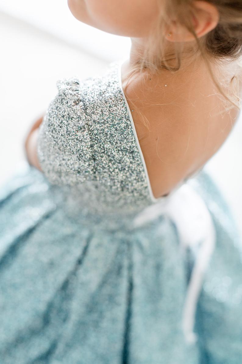 Light Blue Gradient Color Flower Dresses Sparkly Sequined Ball Gown Floor Length Girls Pageant Gowns Birthday Party Formal Wear