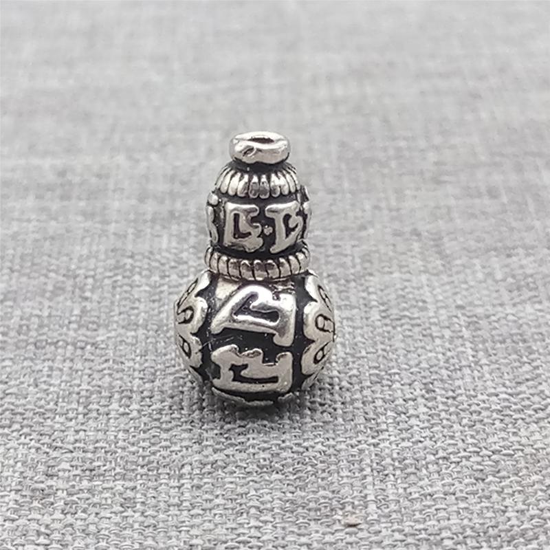 Other 2pcs Of 925 Sterling Silver Om Mani Padme Hum Mala Guru Prayer Bead For Bracelet
Other 2pcs Of 925 Sterling Silver Om Mani Padme Hum Mala Guru Prayer Bead For Bracelet