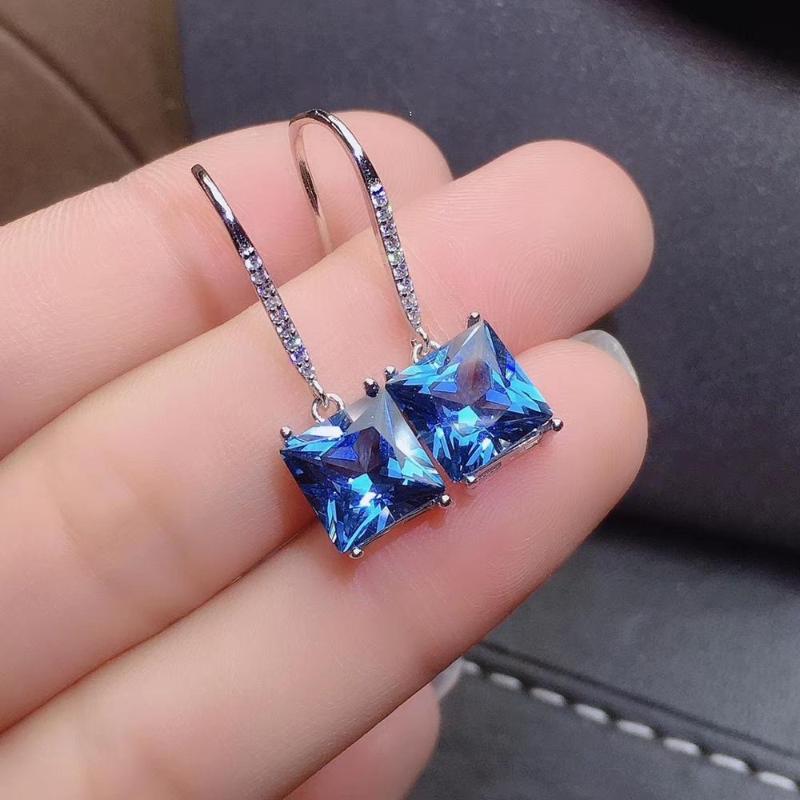 attractive blue topaz dangling earrings for women jewelry fine ornament hook earring natural gem girl party gift real 925 silver
attractive blue topaz dangling earrings for women jewelry fine ornament hook earring natural gem girl party gift real 925 silver