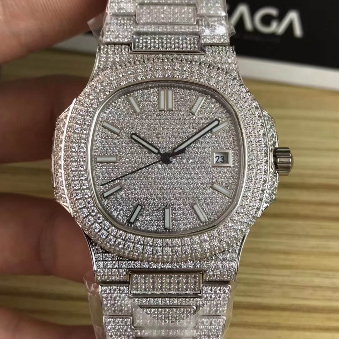 2019 New Model Fashion Luxury Mens Watch Automatic Mechanical Watches Wristwatches 40mm Full Diamond Stainless Stee Male Sports Watches, Watch box 1
2019 New Model Fashion Luxury Mens Watch Automatic Mechanical Watches Wristwatches 40mm Full Diamond Stainless Stee Male Sports Watches, Watch box 1