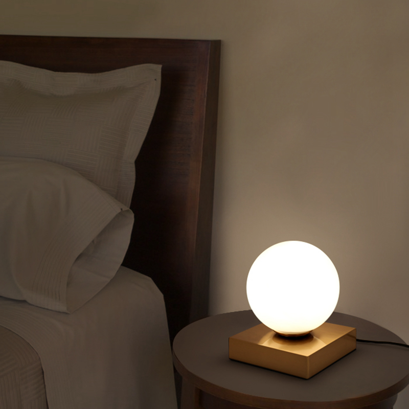 Desk lamp LED Table Lights E14 creative White glass lampshade simple light office personality decoration