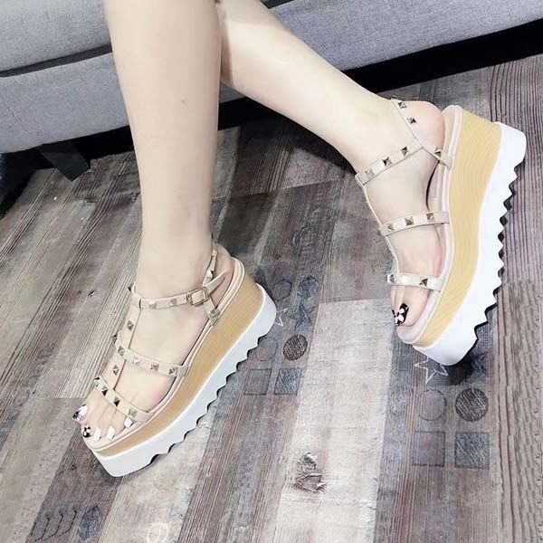 2020New Pattern Women Luxury Cataclou Cork Wedges Shoes Red Bottom Sandal Designer Sandal Sexy Girls High Heels Party Wedding Shoes, Black
2020New Pattern Women Luxury Cataclou Cork Wedges Shoes Red Bottom Sandal Designer Sandal Sexy Girls High Heels Party Wedding Shoes, Black