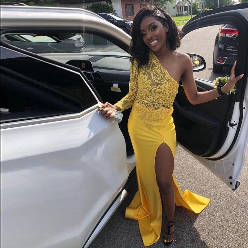 Yellow One Shoulder Side Split Mermaid Prom Dresses Lace Appliques Bead Sequined Satin Black Girls Evening Party Gowns