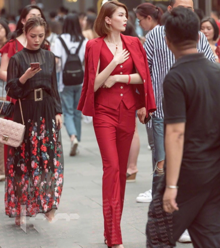 Red 3 Pieces Mother of the Bride Suits Women Formal Party Evening Suits Slim Fit Work Wear Ladies Office Tuxedos Guest Wedding Outfits