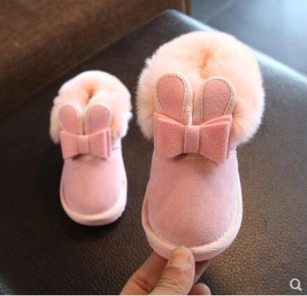 Winter cotton shoes children shoes add wool warm boots girl children antiskid boots for winter
Winter cotton shoes children shoes add wool warm boots girl children antiskid boots for winter