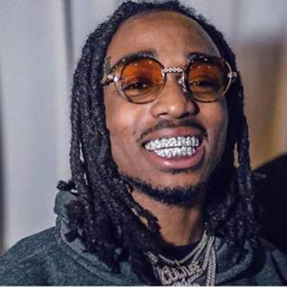 18K Real Gold Vampire Teeth Fang Grillz Punk Hip Hop CZ Cubic Zircon Poker Letters Iced Out Diamond Grills Braces Tooth Cap Rapper Jewelry for Cosplay
