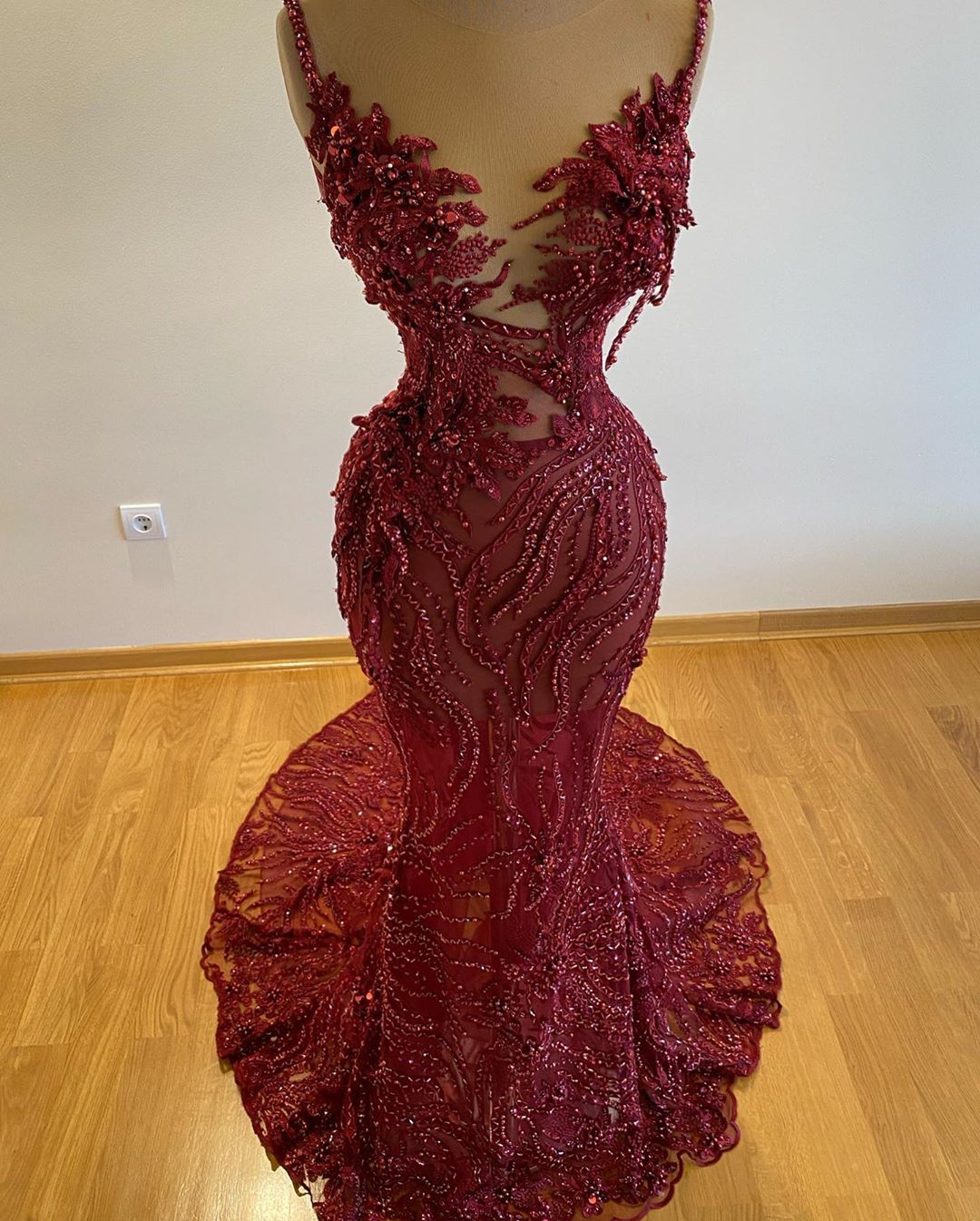 aso ebi arabic burgundy luxurious mermaid evening dresses lace beaded prom dresses sheer neck formal party second reception gonws zj436