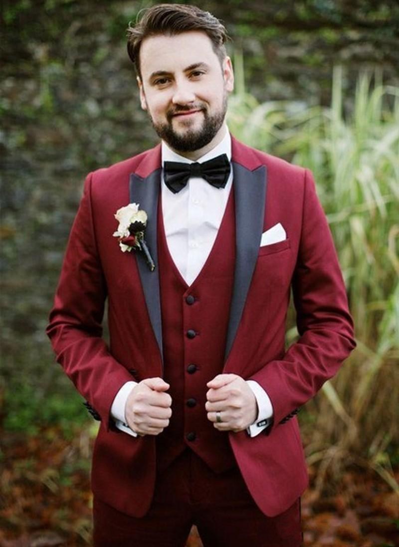 Latest Design One Button Wine Wedding Men Suits Peak Lapel Three Pieces Business Groom Tuxedos (Jacket+Pants+Vest+Tie) W1132