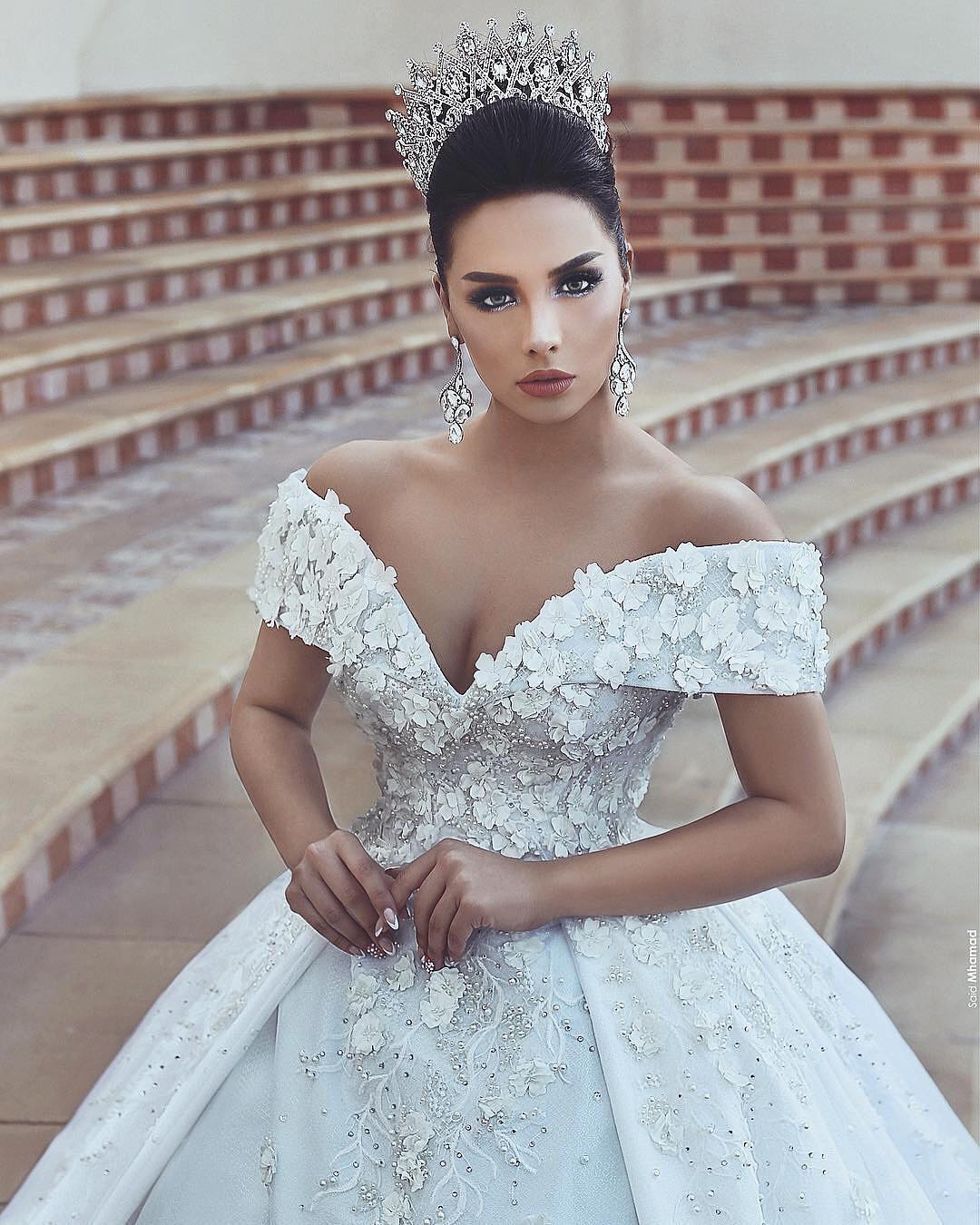 Arabic Dubai Lace Ball Gown Dresses Off Shoulder 3D Flowers Chapel Train Plus Size Wedding Dress Bridal Gowns Robe De s