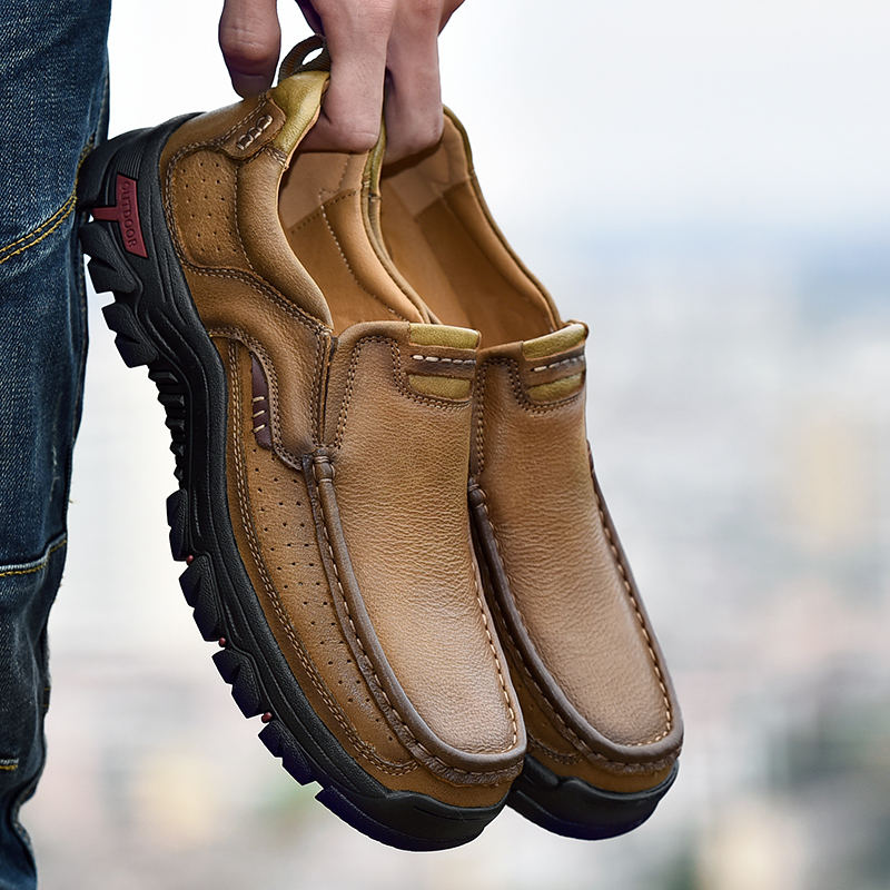 Hot Sale-Four season High quality Men Casual Shoes Genuine Leather Mens Loafers Breathable Slip on Driving Shoes outdoor mountain 5, Black
Hot Sale-Four season High quality Men Casual Shoes Genuine Leather Mens Loafers Breathable Slip on Driving Shoes outdoor mountain 5, Black