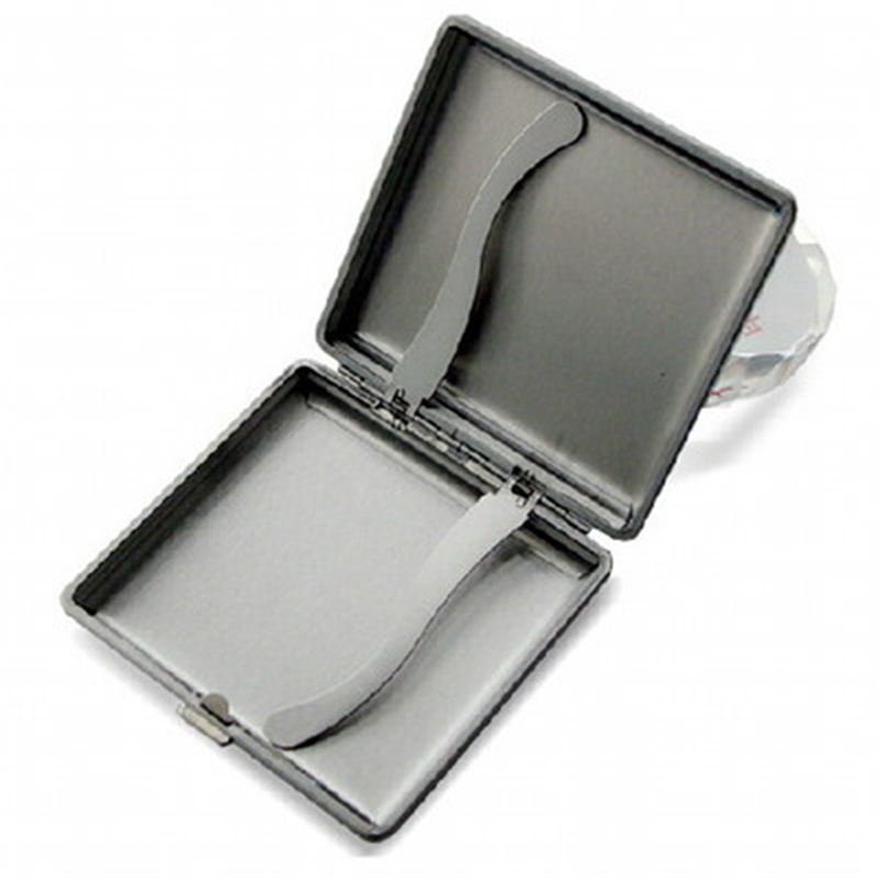 Leather And Alloy Cigarette Holder 20pcs Economic Cigarettes Case Automatic Holder Container Man And Women Portable New Arrival 5ljH1
Leather And Alloy Cigarette Holder 20pcs Economic Cigarettes Case Automatic Holder Container Man And Women Portable New Arrival 5ljH1