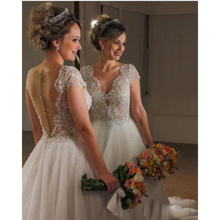 2020 A Line Wedding Gowns V Neck Long Sleeve Button Plus Size Wedding Dresses Sweep Train Tulle Lace Beads Ruched Applique Bridal Gowns