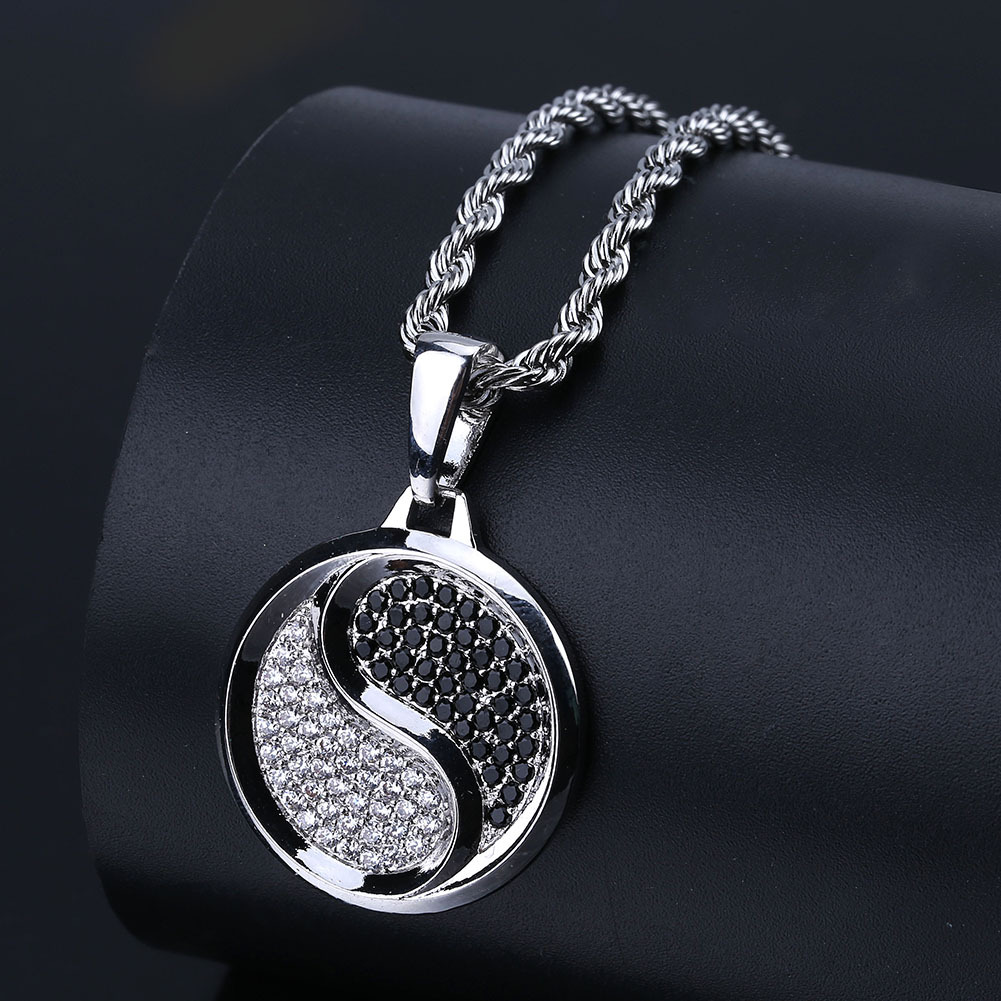 New Fashion 18K Gold and White Gold Plated Tai Chi Symbol Round Pendant Chain Necklace Iced Out CZ Zirconia Jewelry Gifts for Men and Women