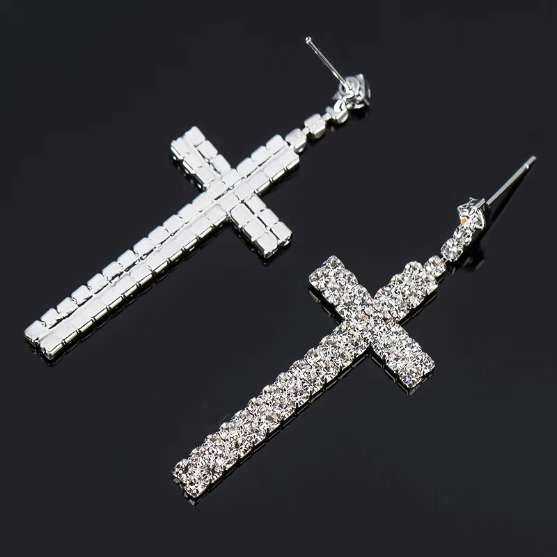 Wholesa out cross dangle earrings for women luxury designer bling diamond christian dangling earrings bridal wedding engagement jewelry gift
Wholesa out cross dangle earrings for women luxury designer bling diamond christian dangling earrings bridal wedding engagement jewelry gift