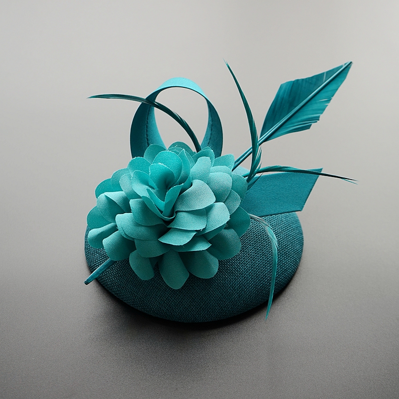 Handmade Brand Feather Fascinator Hat Hair Clip Women Blue PInk Red Shooting Headwear Elegant Ladies Costume Party Headwear New
Handmade Brand Feather Fascinator Hat Hair Clip Women Blue PInk Red Shooting Headwear Elegant Ladies Costume Party Headwear New