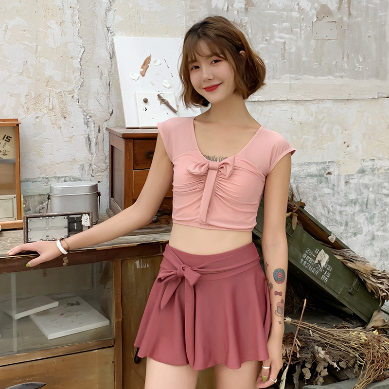 Good Quality Hot Selling Lovely Swimsuit Female Student Sports Split Skirt Boxer Bikini Slimming Sexy Korean I Swimming Suit, Pink
Good Quality Hot Selling Lovely Swimsuit Female Student Sports Split Skirt Boxer Bikini Slimming Sexy Korean I Swimming Suit, Pink