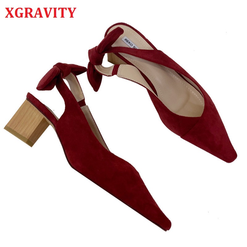 XGRAVITY Retro Mules Vintage V Design Women Pointed Toe High Heel Pumps Sexy Woman Fashion High Heels Chunky Heels Sandals B136, Black
XGRAVITY Retro Mules Vintage V Design Women Pointed Toe High Heel Pumps Sexy Woman Fashion High Heels Chunky Heels Sandals B136, Black