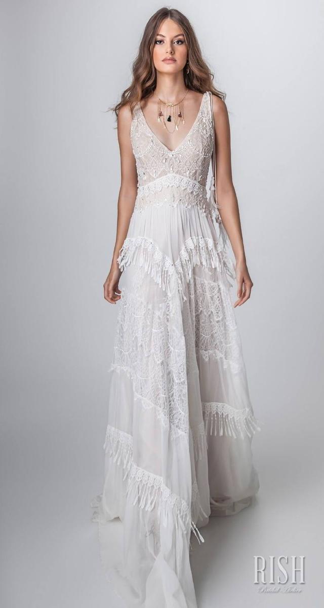 Rish Bohemian Dresses V Neck Lace Tassel Sequins Sweep Train Hollow Design Beach Wedding Dress Custom Made A e Boho Bridal Gowns