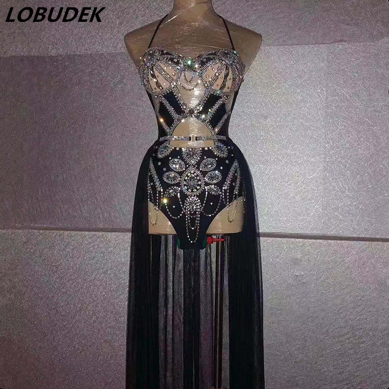 Sexy Hollow Out Full Rhinestones Bodysuit Black Mesh Trailing 2 Pieces Set Dance Costume DJ Female Singer Bar Nightclub Clothes Stage Wear
Sexy Hollow Out Full Rhinestones Bodysuit Black Mesh Trailing 2 Pieces Set Dance Costume DJ Female Singer Bar Nightclub Clothes Stage Wear